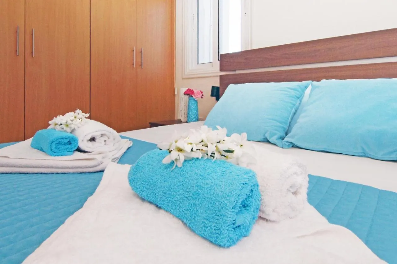 Villa Basil - 50M From Med Sea Ajia Napa Cypr