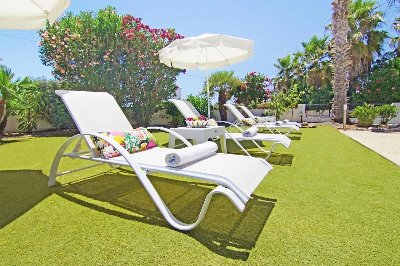 Villa Basil - 50M From Med Sea Ajia Napa 0*,  Cypr